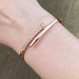 Diamond Crystal Nail Bracelet